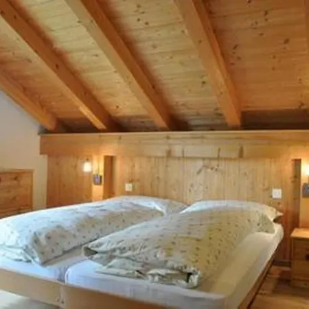 Chesa Semnadur H8 By Interhome Apartamento