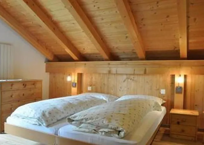 Chesa Semnadur H8 By Interhome Apartamento